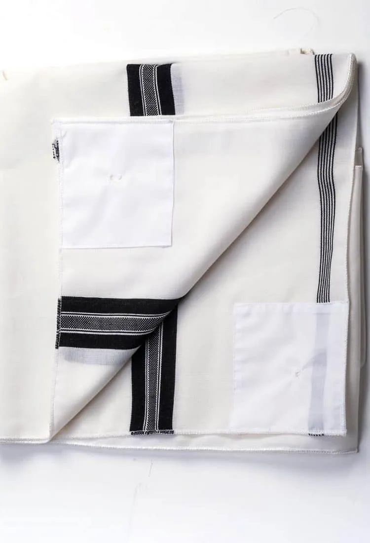 Arba Kanfos Wool Tallit Katan Tzitzit Pair